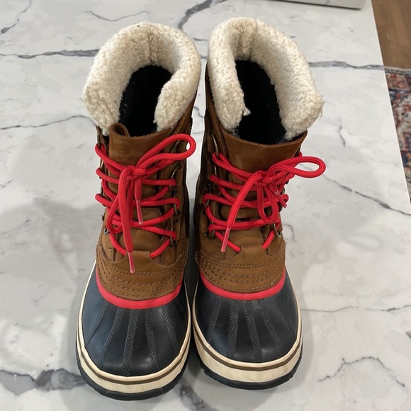Sorel womens size 6 boots - Picture 8 of 9
